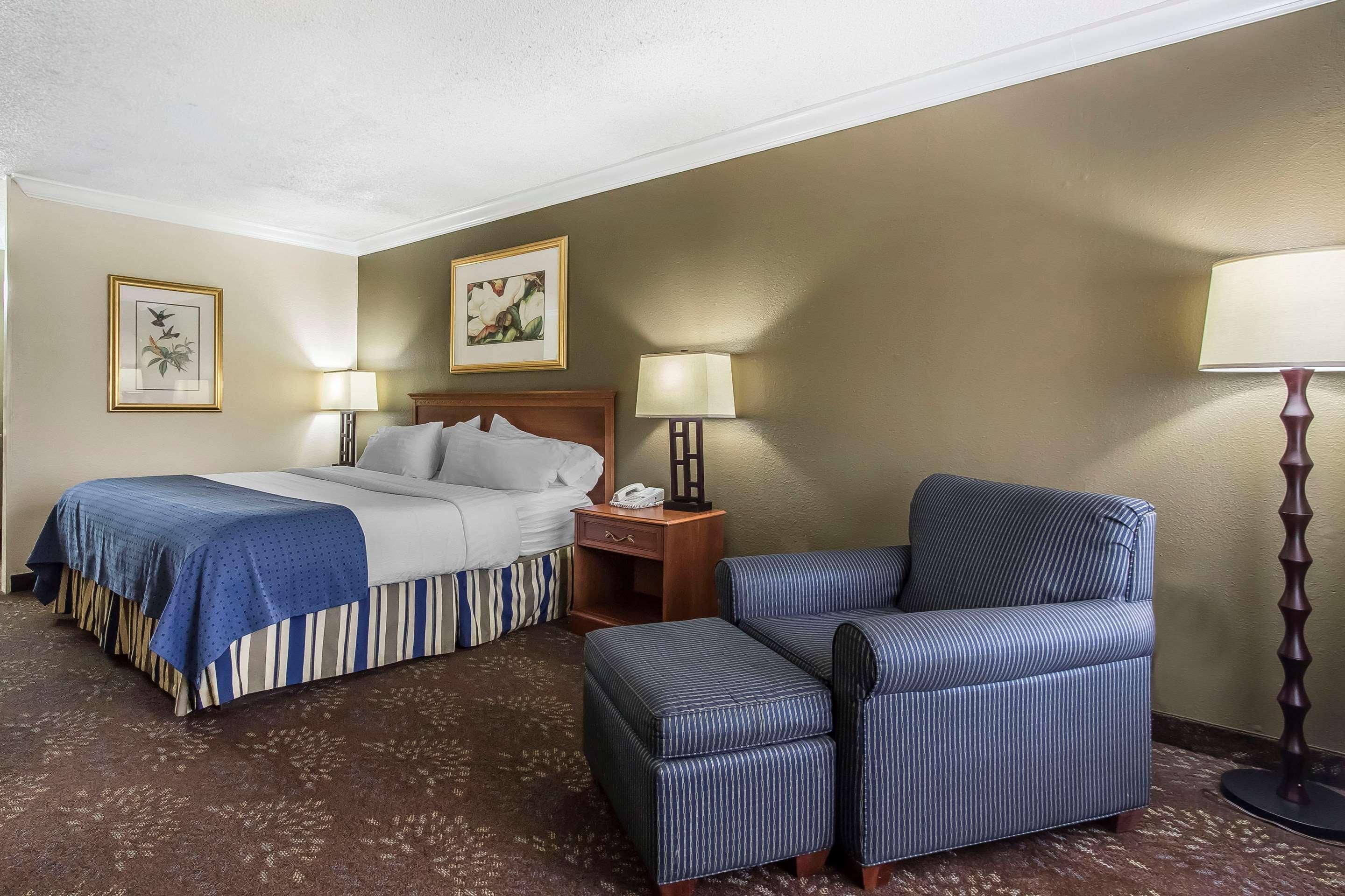 Clarion Inn מורגן סיטי מראה חיצוני תמונה