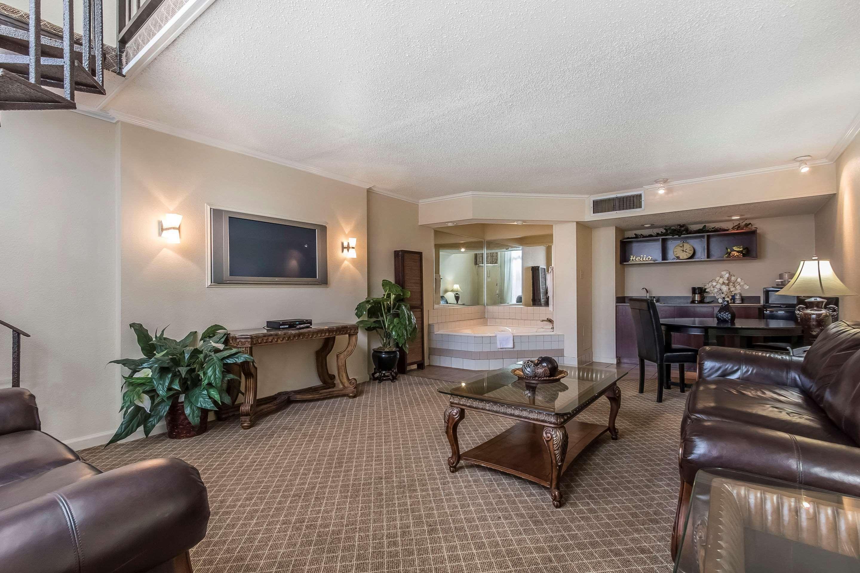 Clarion Inn מורגן סיטי מראה חיצוני תמונה