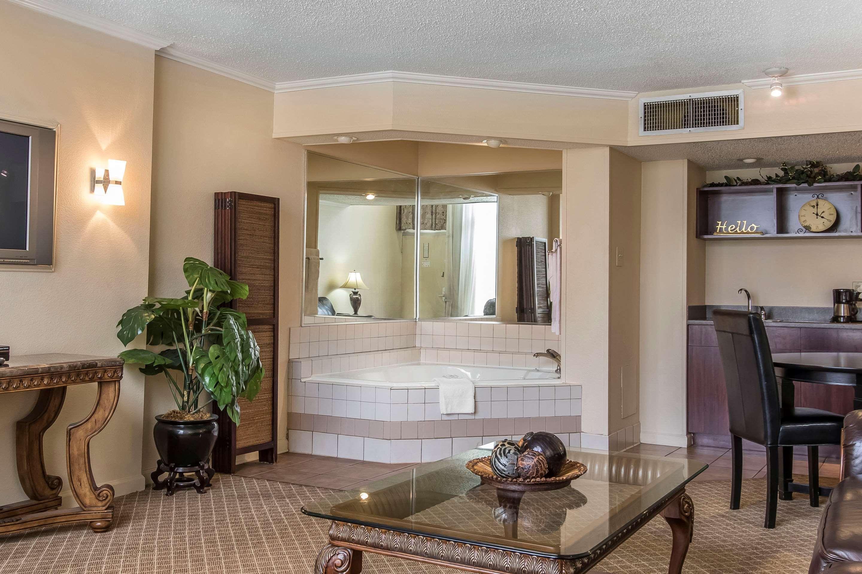 Clarion Inn מורגן סיטי מראה חיצוני תמונה
