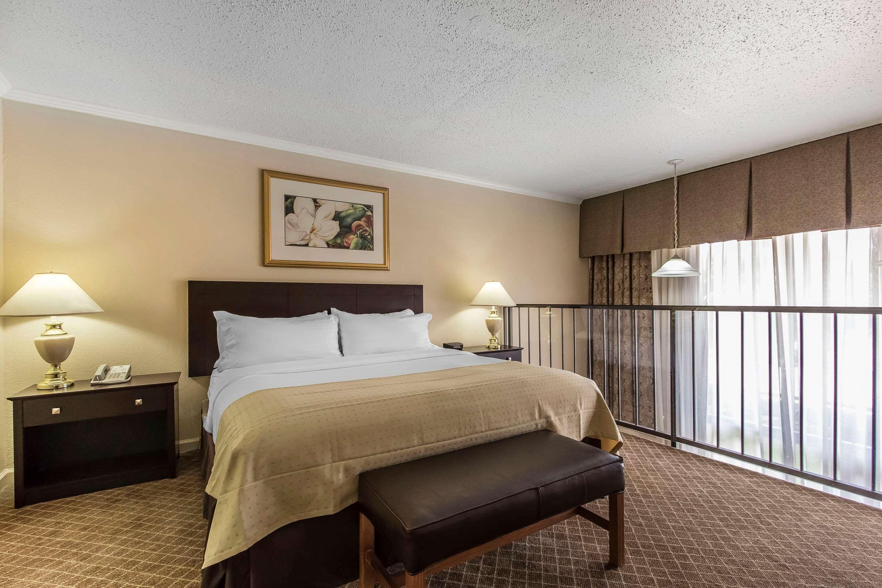 Clarion Inn מורגן סיטי מראה חיצוני תמונה