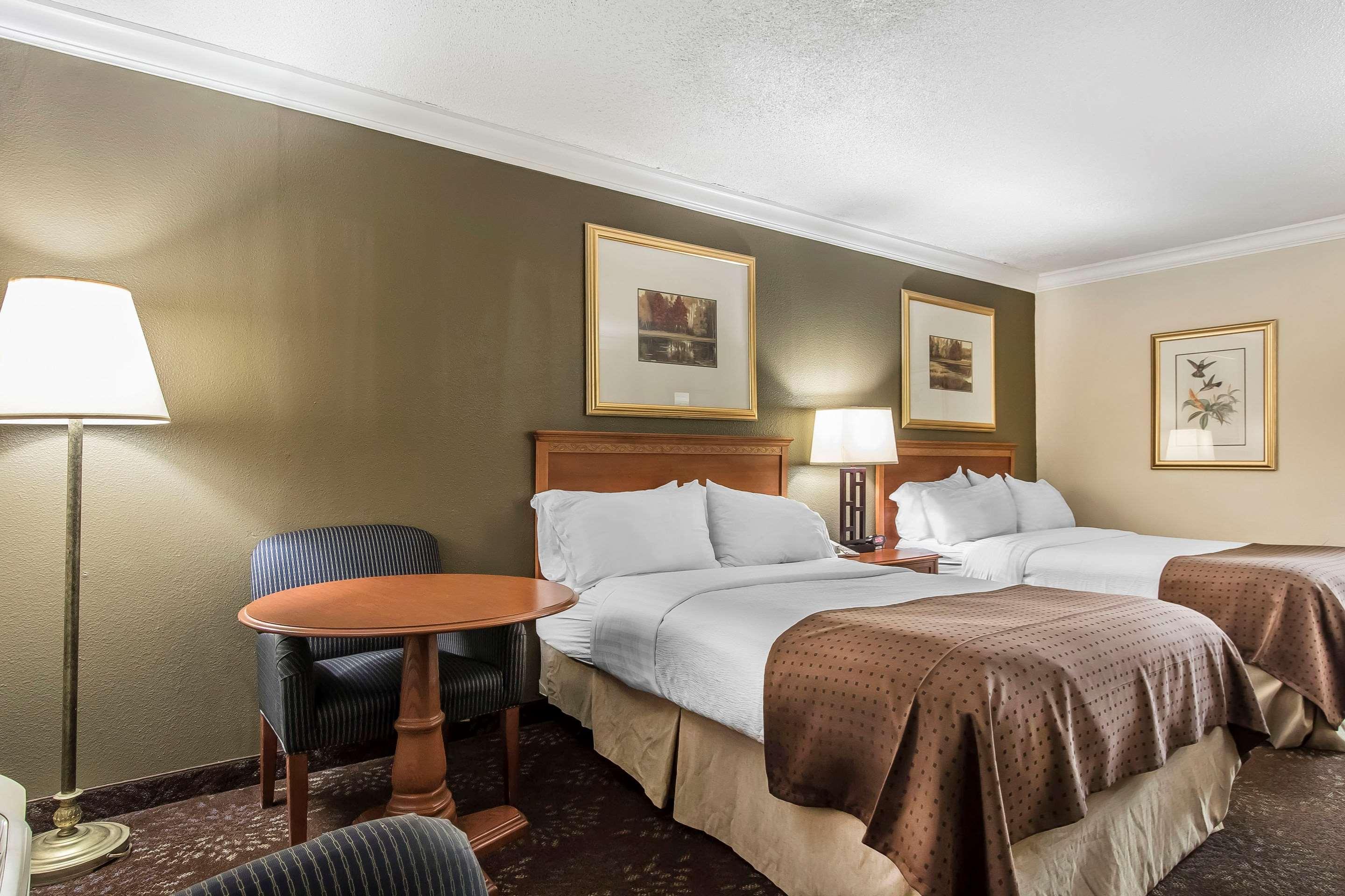Clarion Inn מורגן סיטי מראה חיצוני תמונה
